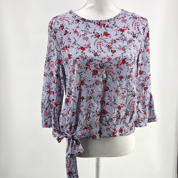 One Clothing Blue Stripe Floral Tie Waist Top M - Picture 1 of 6